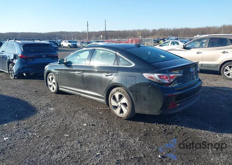 2016 Hyundai Sonata Hybrid Limited z USA, uszkodzony, nr VIN KMHE34L19GA008882